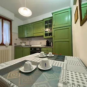 house-pm-34-via-de-biase.hotelsalgherosardinia.com/